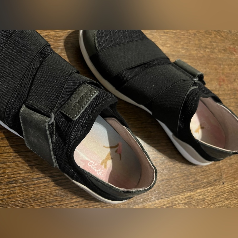 OluKai Womens Sneakers Mikilua Kako'o Slip On Elastic Straps Black Size 9 ⚡️ - Picture 2 of 9
